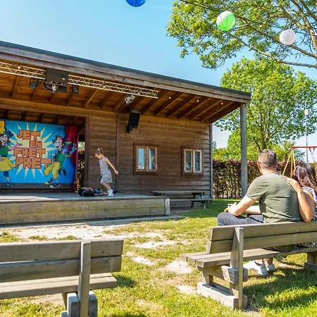 אתר קמפינג Europarcs Poort Maastricht *